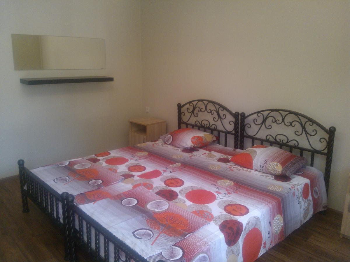 Runo Guest House Gagra Eksteriør billede